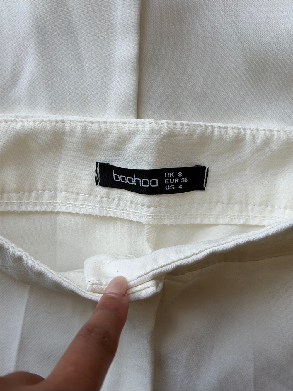 Boohoo Cream Blazer & Flared Pants Suit Size US 4 - Picture 8 of 11